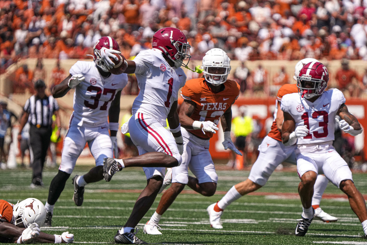 Sep 10, 2022; Austin, TX, USA; Alabama defensive back Kool-Aid McKinstry (1) runs the ball during the game against Texas at Royal Memorial Stadium on Sep. 10, 2022.